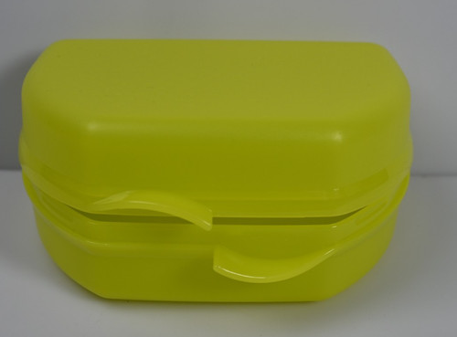 Tupperware snacky c55 - tupperware,