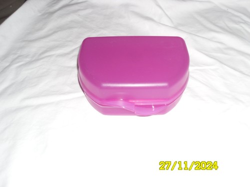 Tupperware snacky box - snacky,