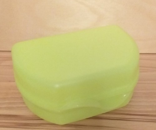 Tupperware c55 snacky - tupperware,
